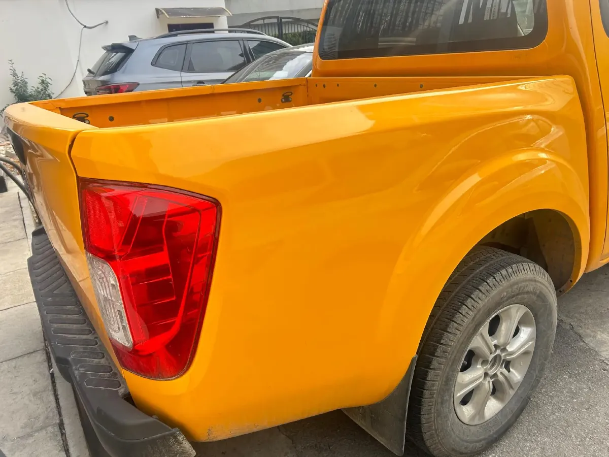 2021 Nissan Navara 2.5L 193HP L4 6MT,autocango,china used car exporter,china ev exporter,chinese used car exporter,chinese used ev exporter