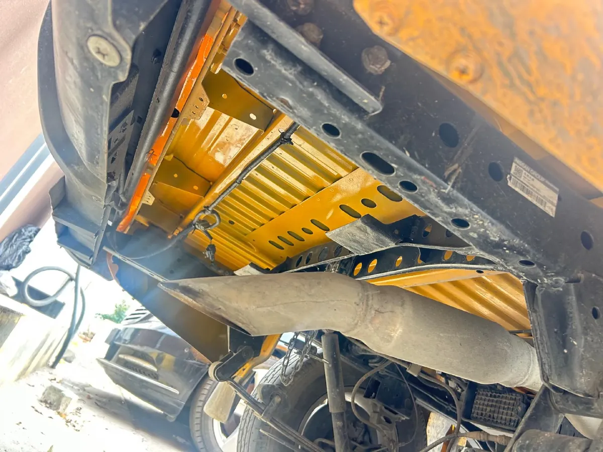 2021 Nissan Navara 2.5L 193HP L4 6MT,autocango,china used car exporter,china ev exporter,chinese used car exporter,chinese used ev exporter