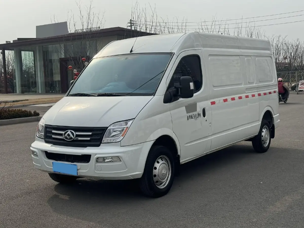 2023 DongFeng DFAC YuFeng 2.0T 136HP L4 6MT
