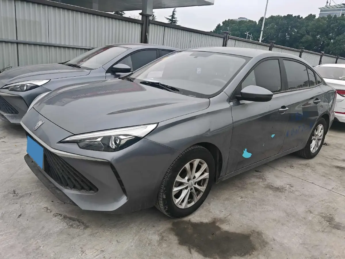 2023 Roewe i5 1.5L 129HP L4 5MT