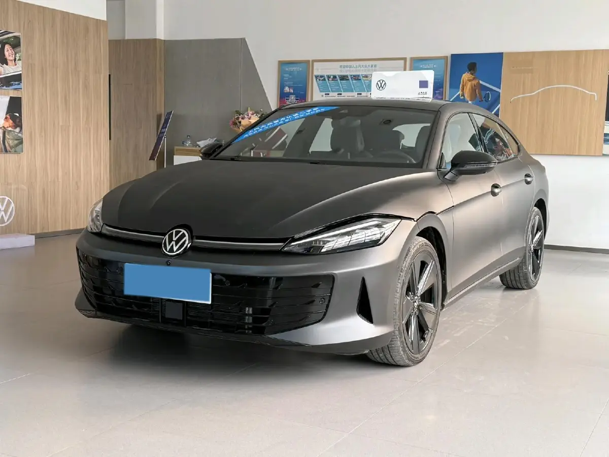 2026 Volkswagen Lamando 2.0T 220HP L4 7DCT