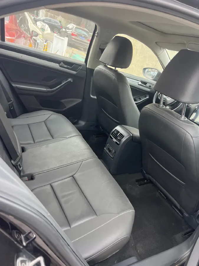 2018 KingLong KaiTe 2.3T 110HP L4 5MT,autocango,china used car exporter,china ev exporter,chinese used car exporter,chinese used ev exporter