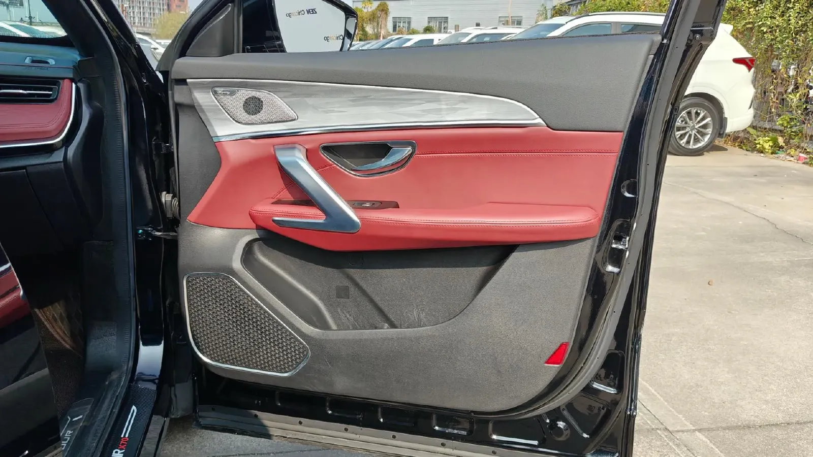 2023 ChangAn Oshan X7 Plus 1.5T 188HP L4 7DCT,autocango,china used car exporter,china ev exporter,chinese used car exporter,chinese used ev exporter