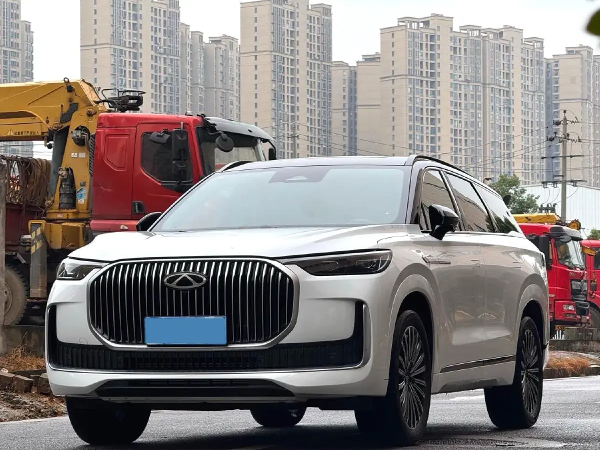 2025 Chery Tiggo 9 2.0T 261HP L4 8AT