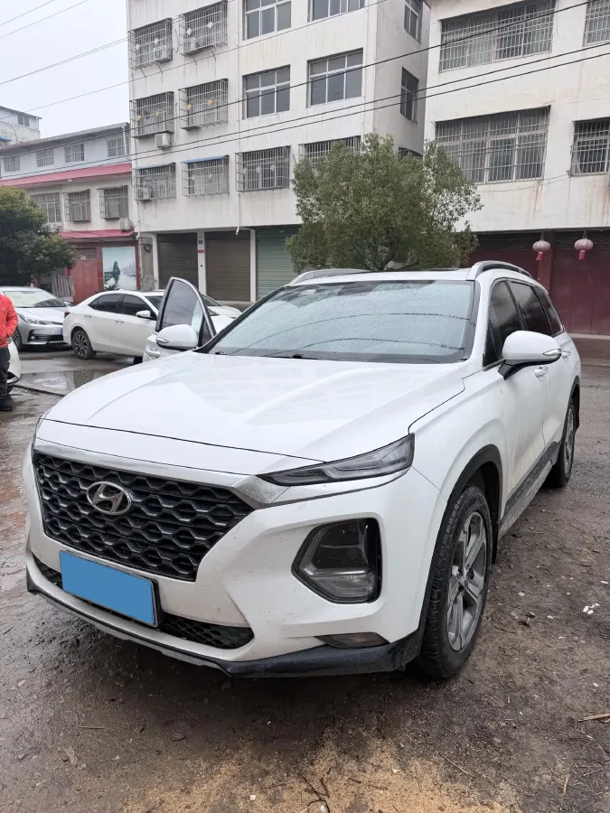 2019 Hyundai Santafe 2.0T 240HP L4 8AT,autocango,china used car exporter,china ev exporter,chinese used car exporter,chinese used ev exporter