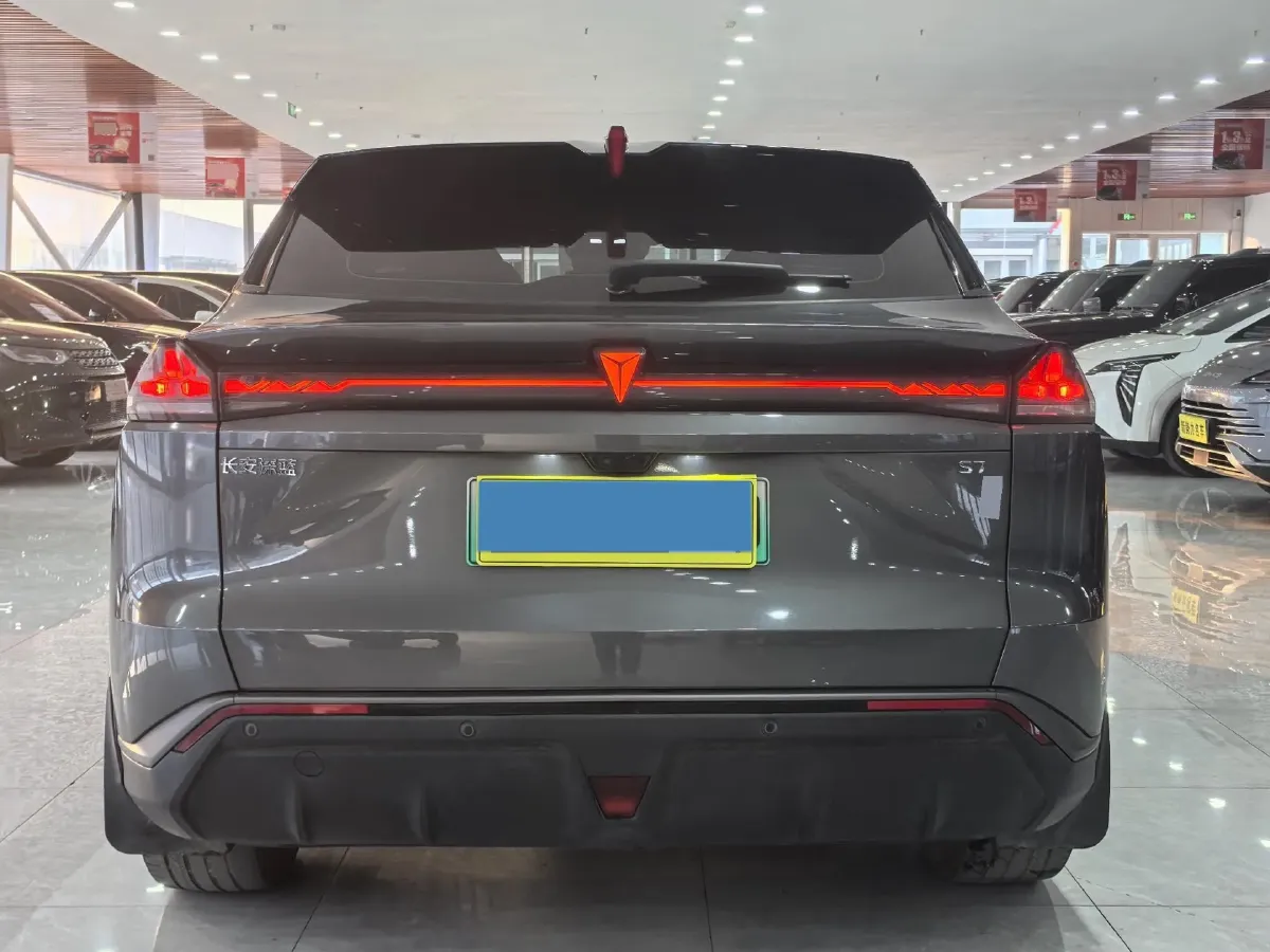 2024 Deepal S07 BEV 68.82KWH,autocango,china used car exporter,china ev exporter,chinese used car exporter,chinese used ev exporter