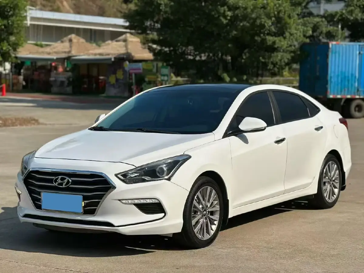 2019 Hyundai Mistra 1.8L 143HP L4 6AT