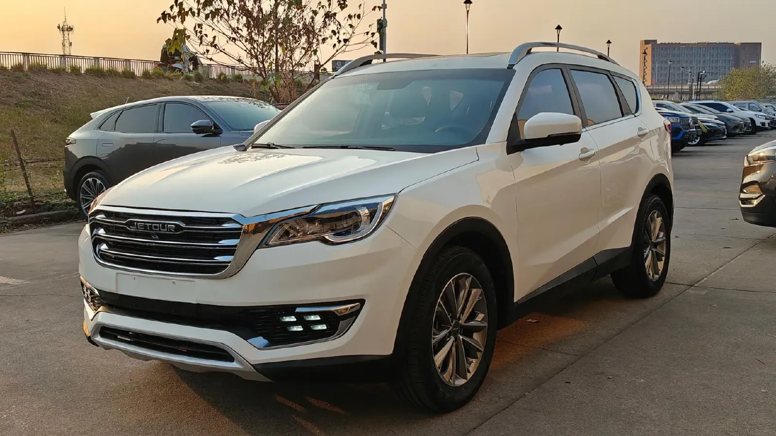 2018 SWM X7 1.5T 156HP L4 6AT,autocango,china used car exporter,china ev exporter,chinese used car exporter,chinese used ev exporter