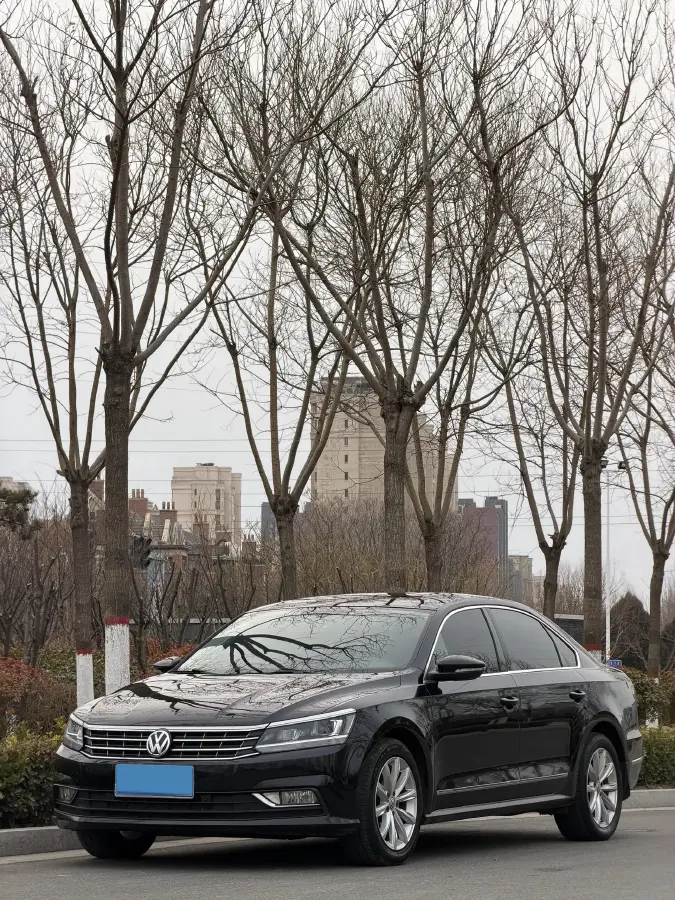 2017 Volkswagen Passat 1.8T 180HP L4 7DCT