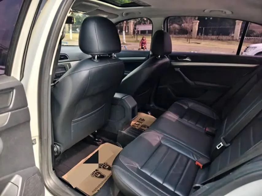 2017 Zotye Damy X7 1.8T 177HP L4 5MT,autocango,china used car exporter,china ev exporter,chinese used car exporter,chinese used ev exporter