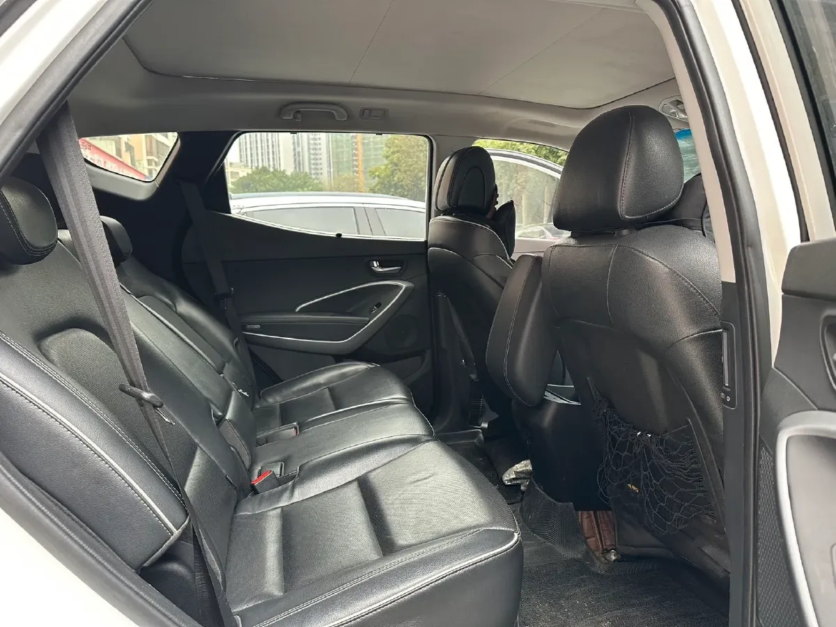 2017 Hyundai Santafe 2.0T 245HP L4 6AT,autocango,china used car exporter,china ev exporter,chinese used car exporter,chinese used ev exporter