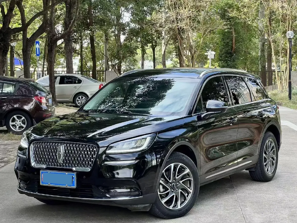 2020 Lincoln Corsair 2.0T 245HP L4 8AT