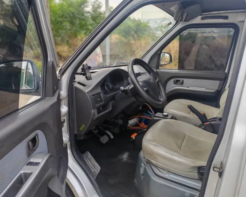 2022 WuLing RongGuang Mini Truck EV BEV 41.5KWH,autocango,china used car exporter,china ev exporter,chinese used car exporter,chinese used ev exporter