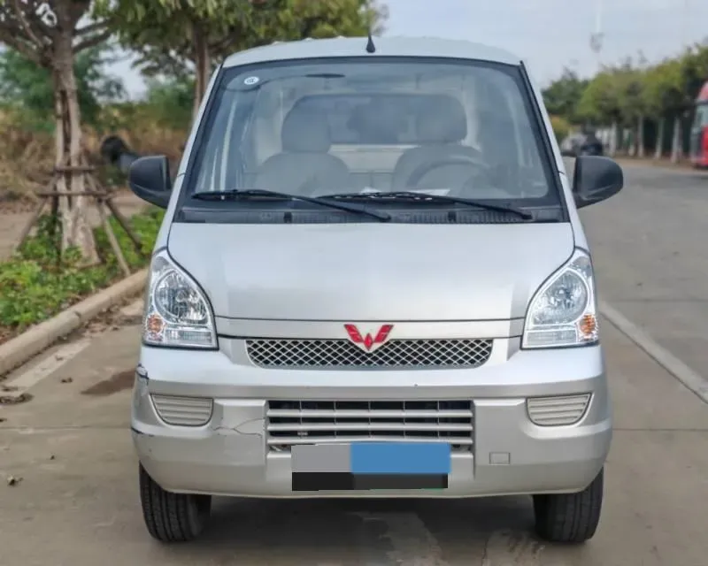 2022 WuLing RongGuang Mini Truck EV BEV 41.5KWH,autocango,china used car exporter,china ev exporter,chinese used car exporter,chinese used ev exporter