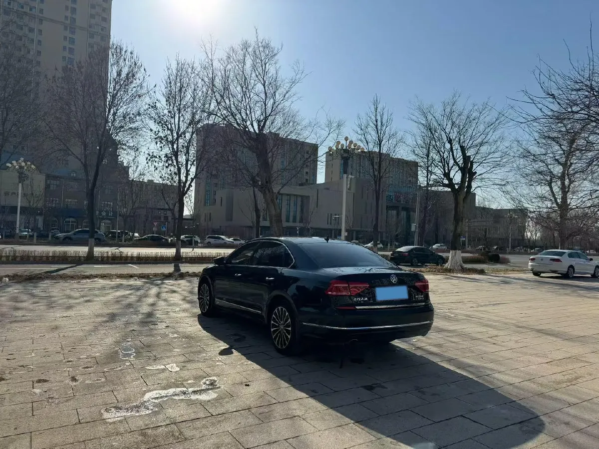 2017 Volkswagen Passat 1.8T 180HP L4 7DCT,autocango,china used car exporter,china ev exporter,chinese used car exporter,chinese used ev exporter