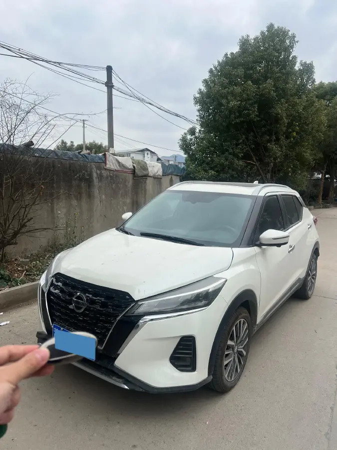 2022 Nissan Kicks 1.5L 122HP L4 CVT