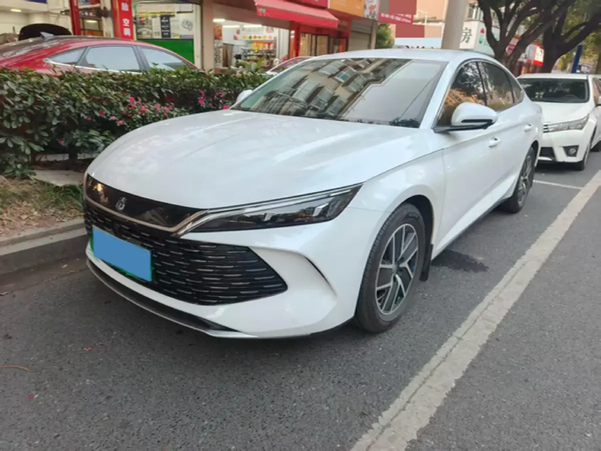 2024 BYD QinL 1.5L 101HP L4 E-CVT PHEV 10.08KWH