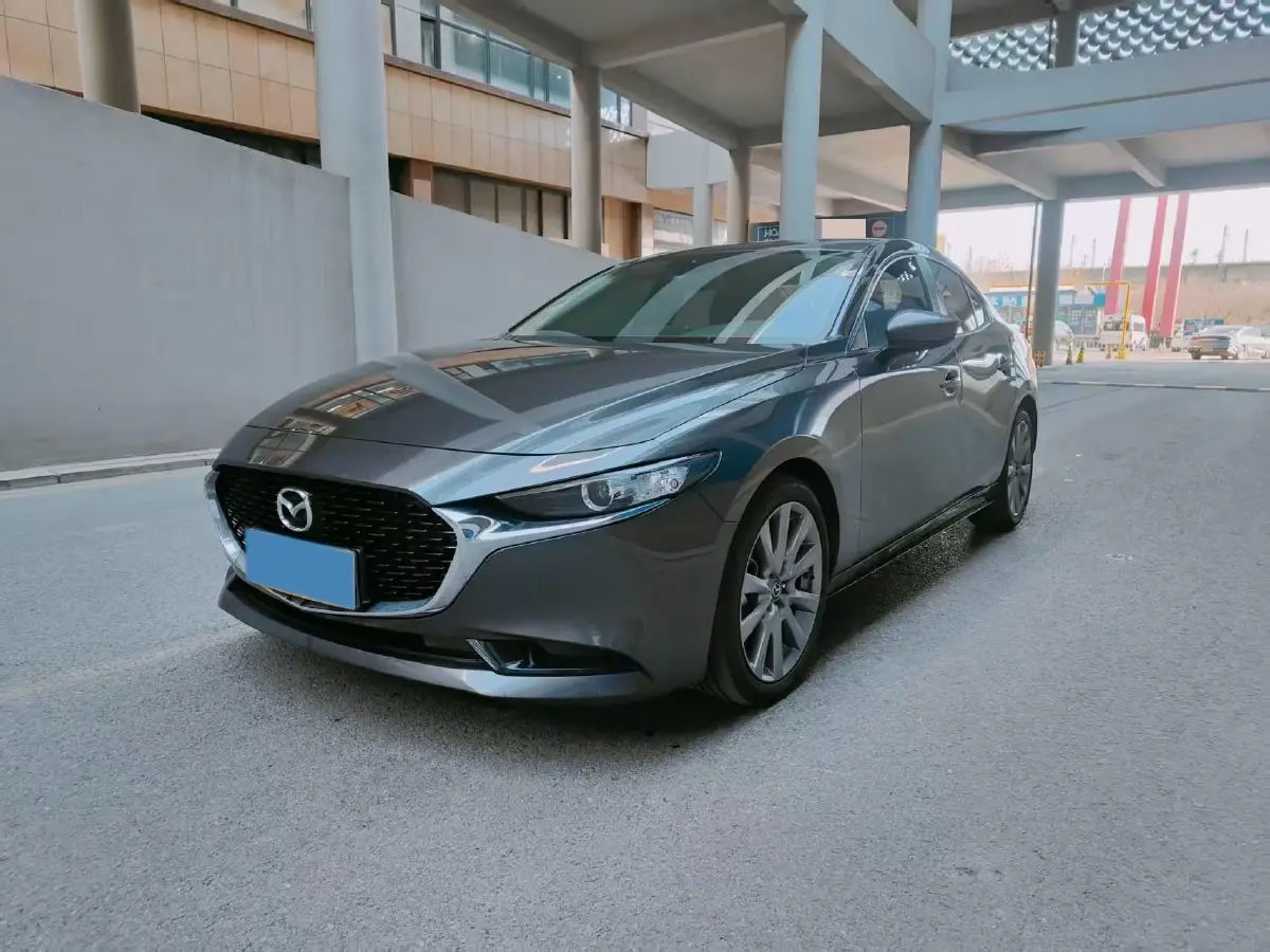 2020 Mazda 3 Axela 2.0L 158HP L4 6AT
