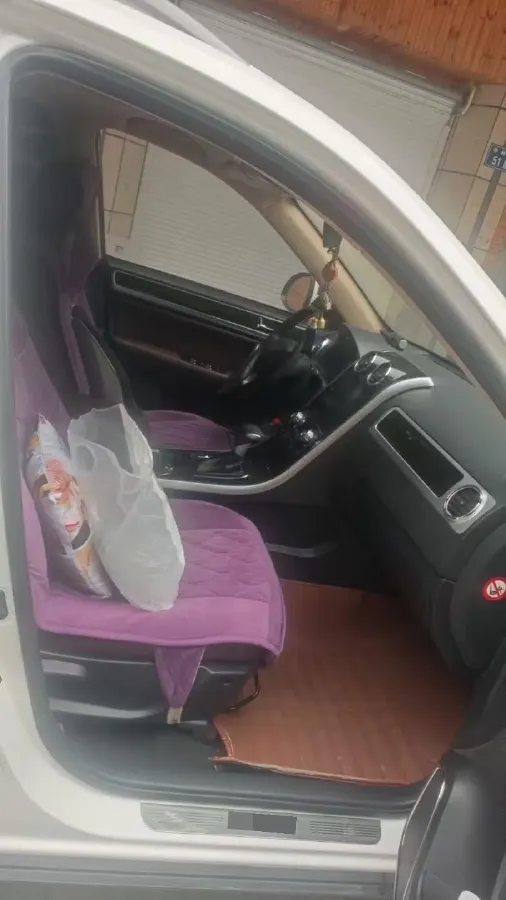 2017 Yema T70 1.8T 160HP L4 CVT,autocango,china used car exporter,china ev exporter,chinese used car exporter,chinese used ev exporter