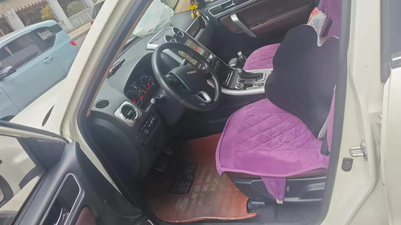 2017 Yema T70 1.8T 160HP L4 CVT,autocango,china used car exporter,china ev exporter,chinese used car exporter,chinese used ev exporter