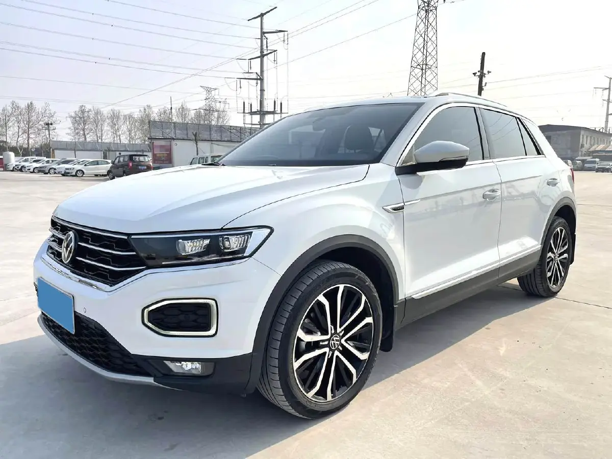 2022 Volkswagen T-Roc 1.4T 150HP L4 7DCT