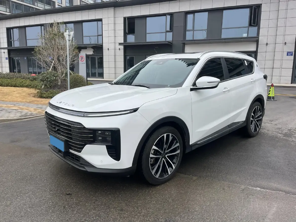 2025 Jetour X70 Plus 1.5T 184HP L4 7DCT