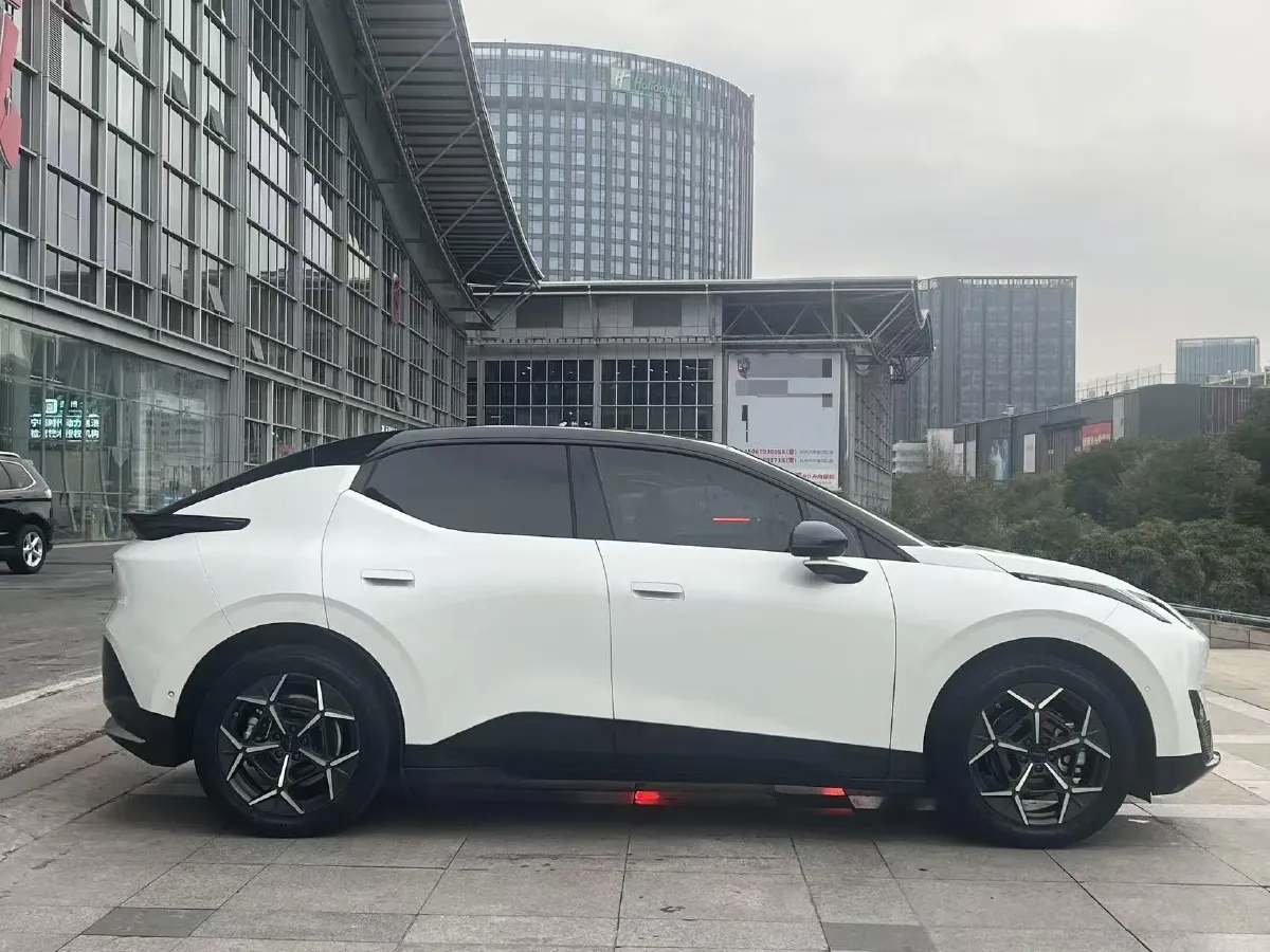 2025 Jetour Freeman 1.5T 184HP L4 7DCT,autocango,china used car exporter,china ev exporter,chinese used car exporter,chinese used ev exporter