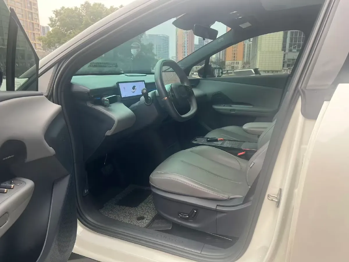 2025 Jetour Freeman 1.5T 184HP L4 7DCT,autocango,china used car exporter,china ev exporter,chinese used car exporter,chinese used ev exporter