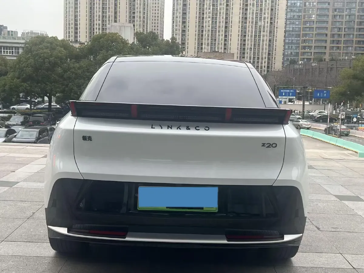 2025 Jetour Freeman 1.5T 184HP L4 7DCT,autocango,china used car exporter,china ev exporter,chinese used car exporter,chinese used ev exporter