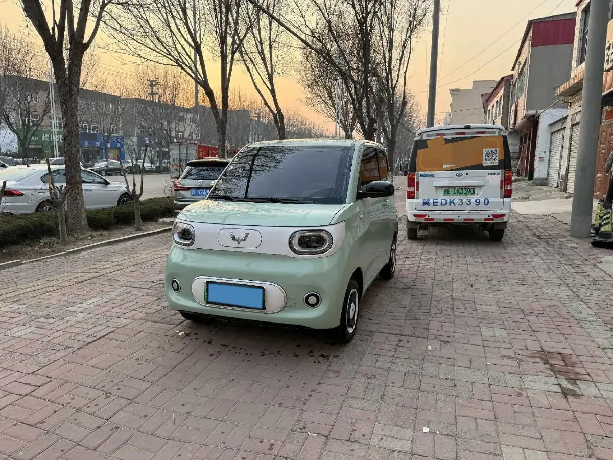 2024 WuLing HongGuang MINI EV BEV 17.3KWH