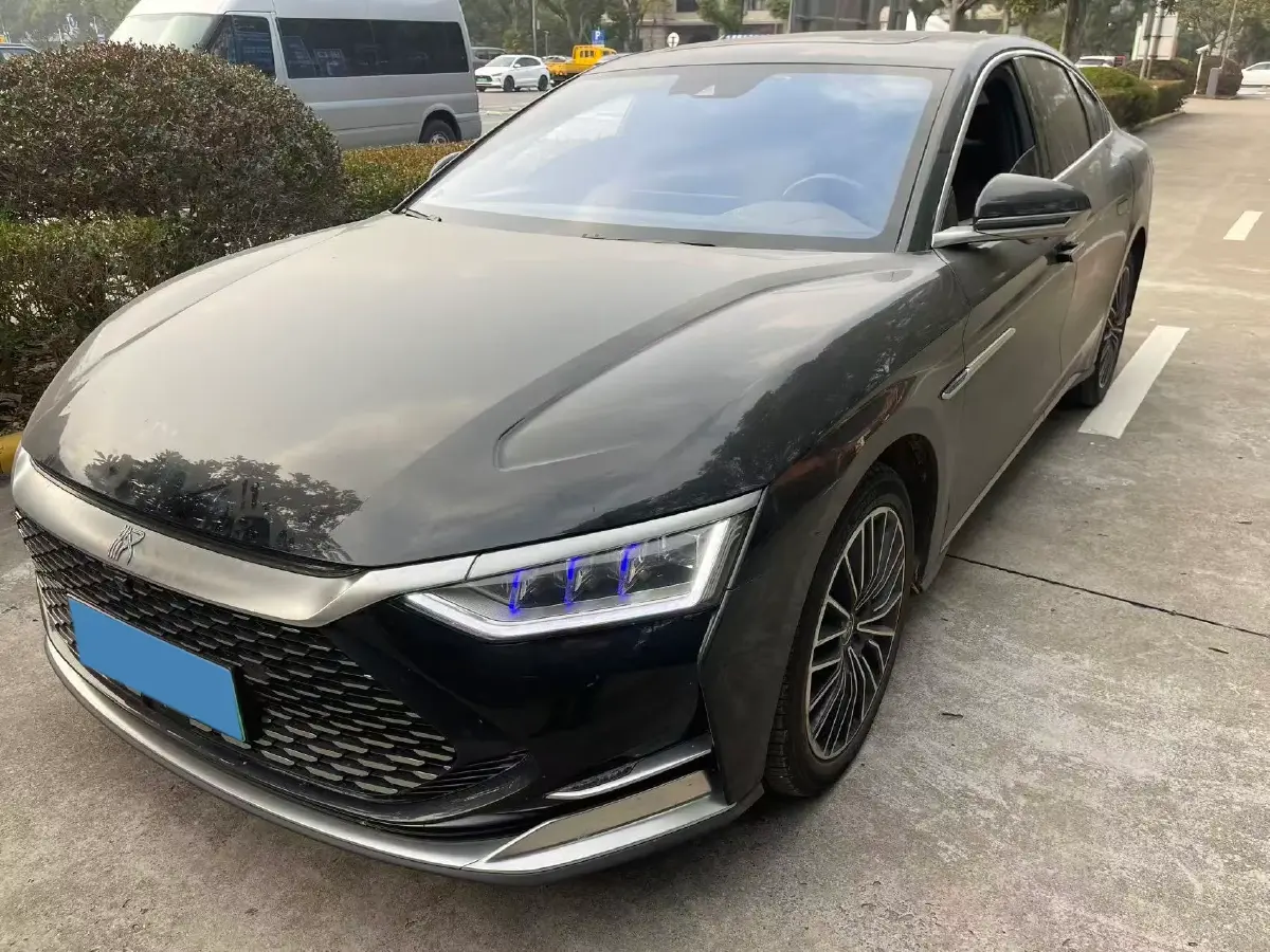 2020 WEY VV7 2.0T 227HP L4 7DCT PHEV