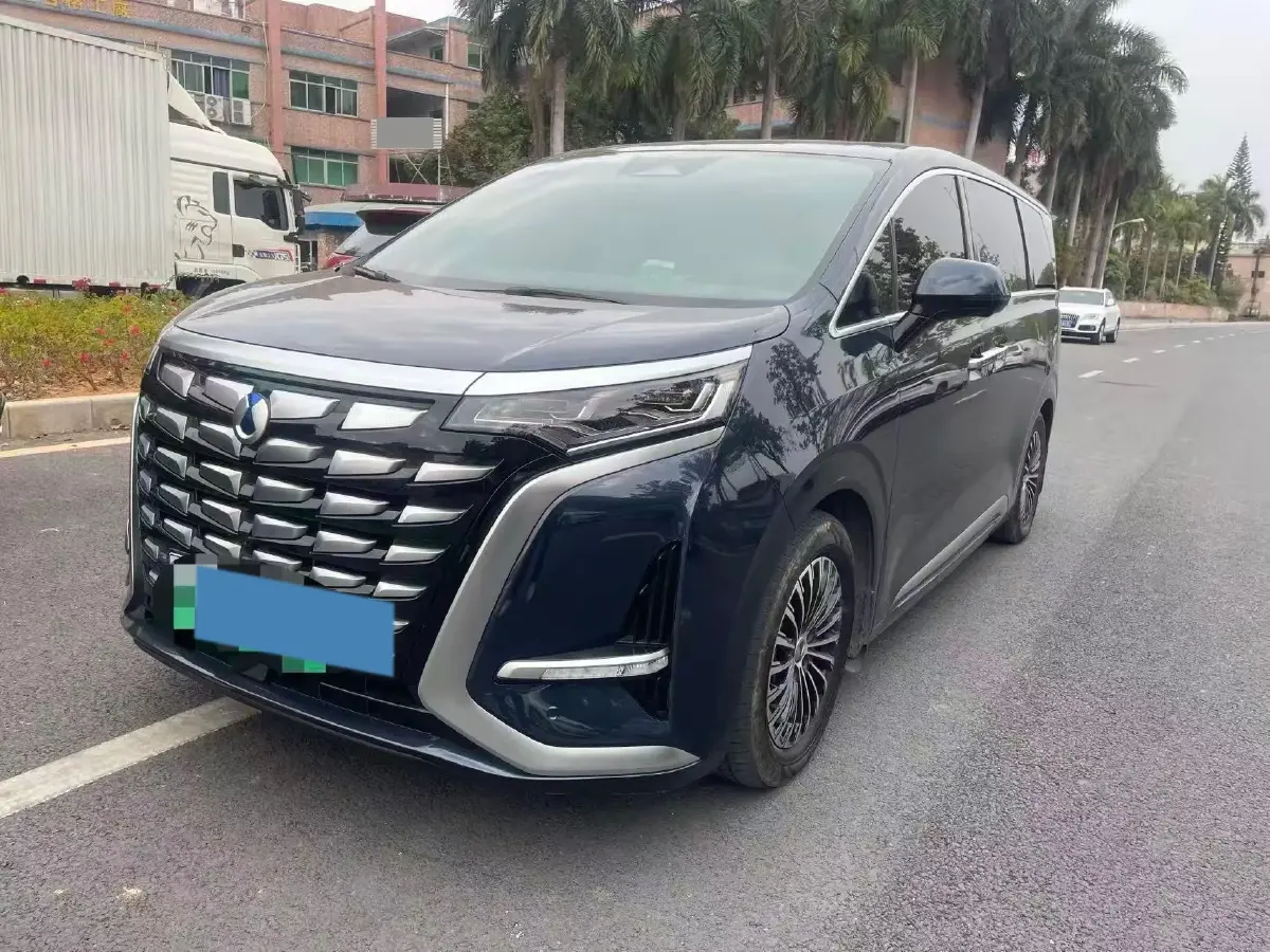 2022 HongQi HS7 3.0T 337HP V6 8AT