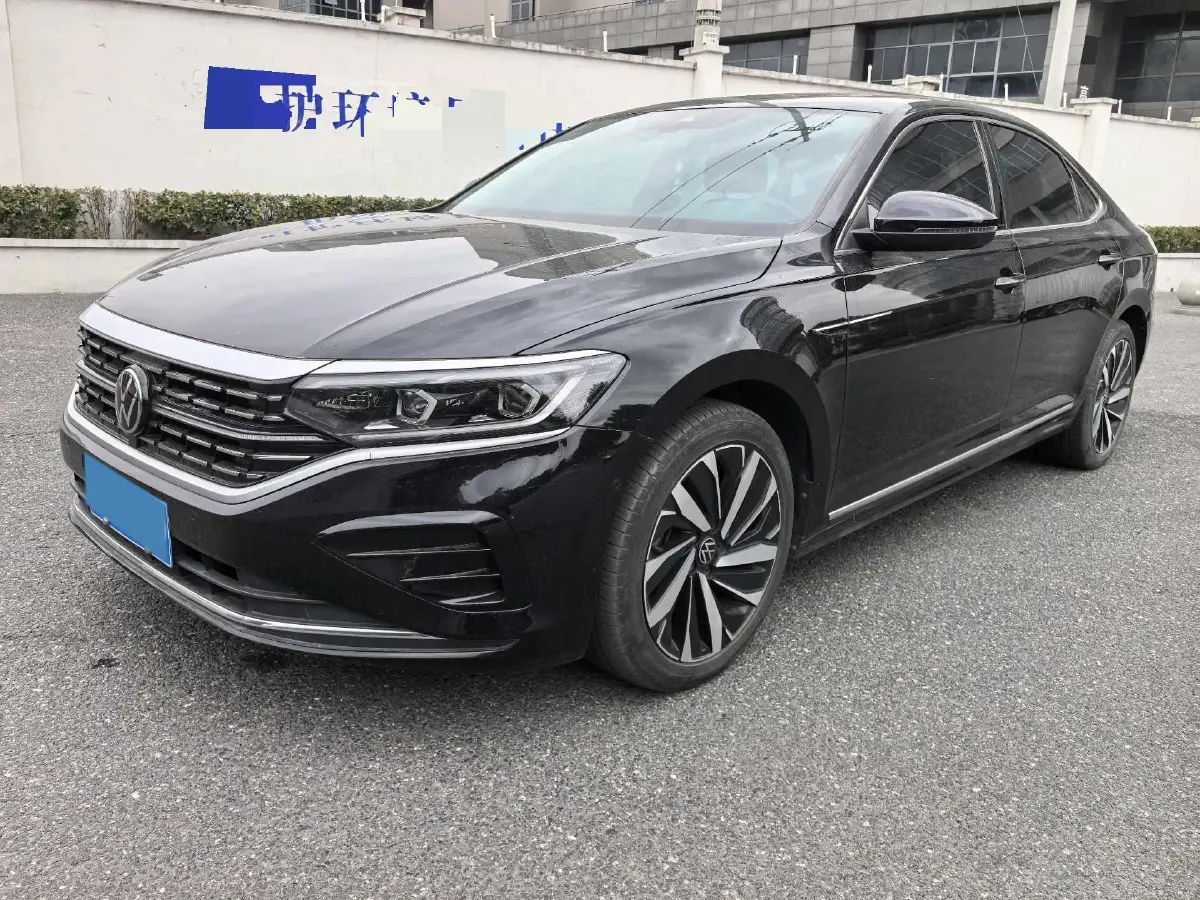 2022 Tesla Model 3 BEV 60KWH