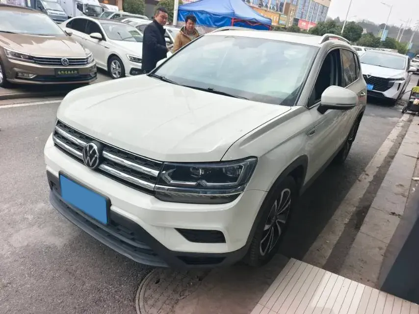 2021 Volkswagen Tharu 1.4T 150HP L4 7DCT