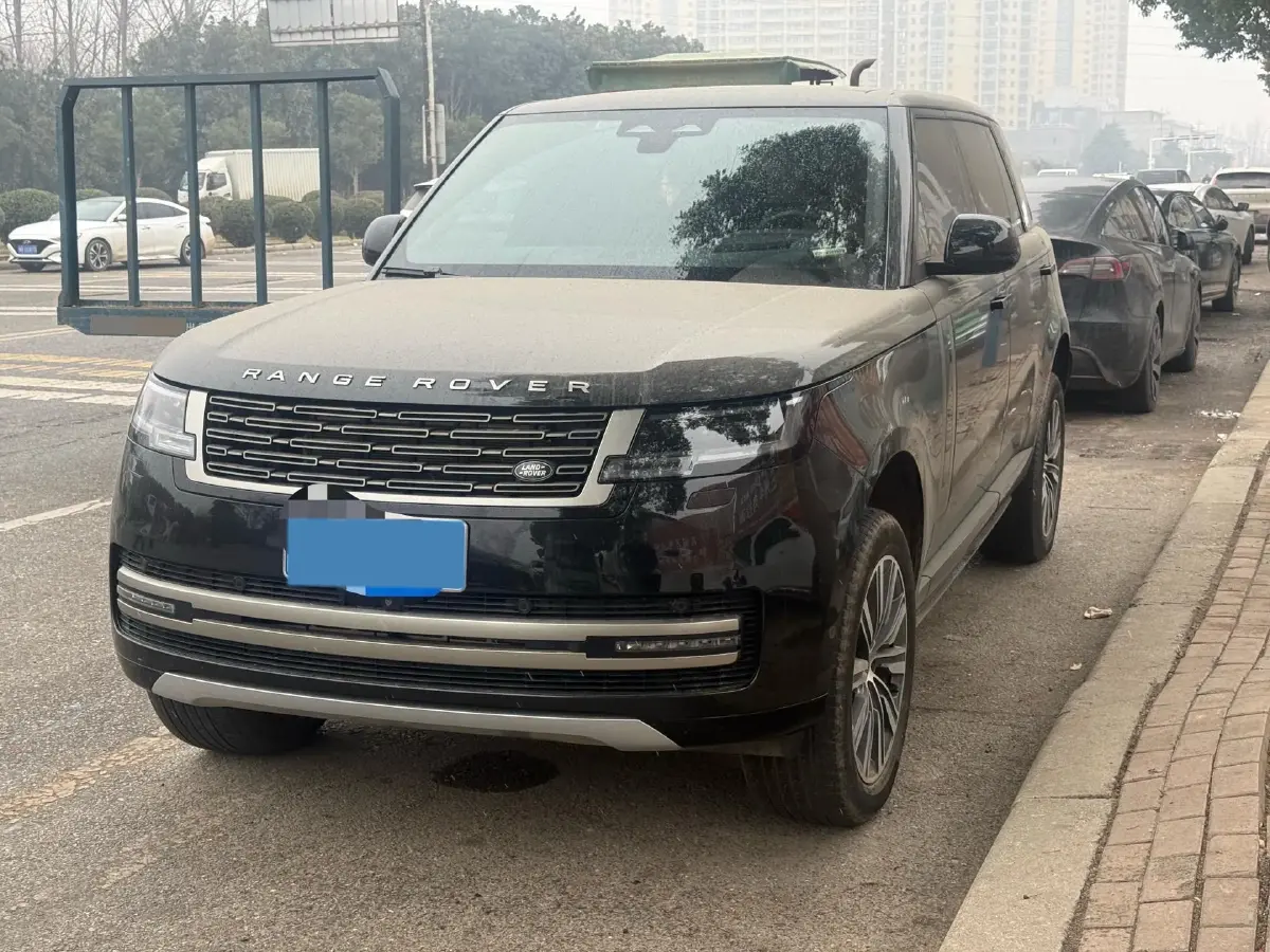 2023 Land Rover Range Rover 3.0T 400HP L6 8AT