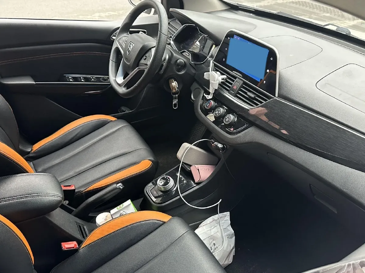 2017 Karry K50 1.5L 109HP L4 5MT,autocango,china used car exporter,china ev exporter,chinese used car exporter,chinese used ev exporter