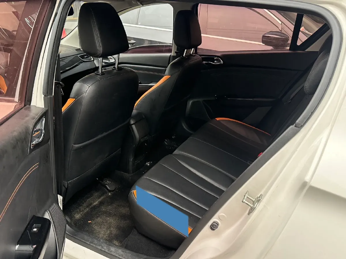 2017 Karry K50 1.5L 109HP L4 5MT,autocango,china used car exporter,china ev exporter,chinese used car exporter,chinese used ev exporter