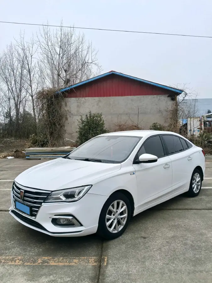 2019 Roewe i5 1.5L 120HP L4 5MT
