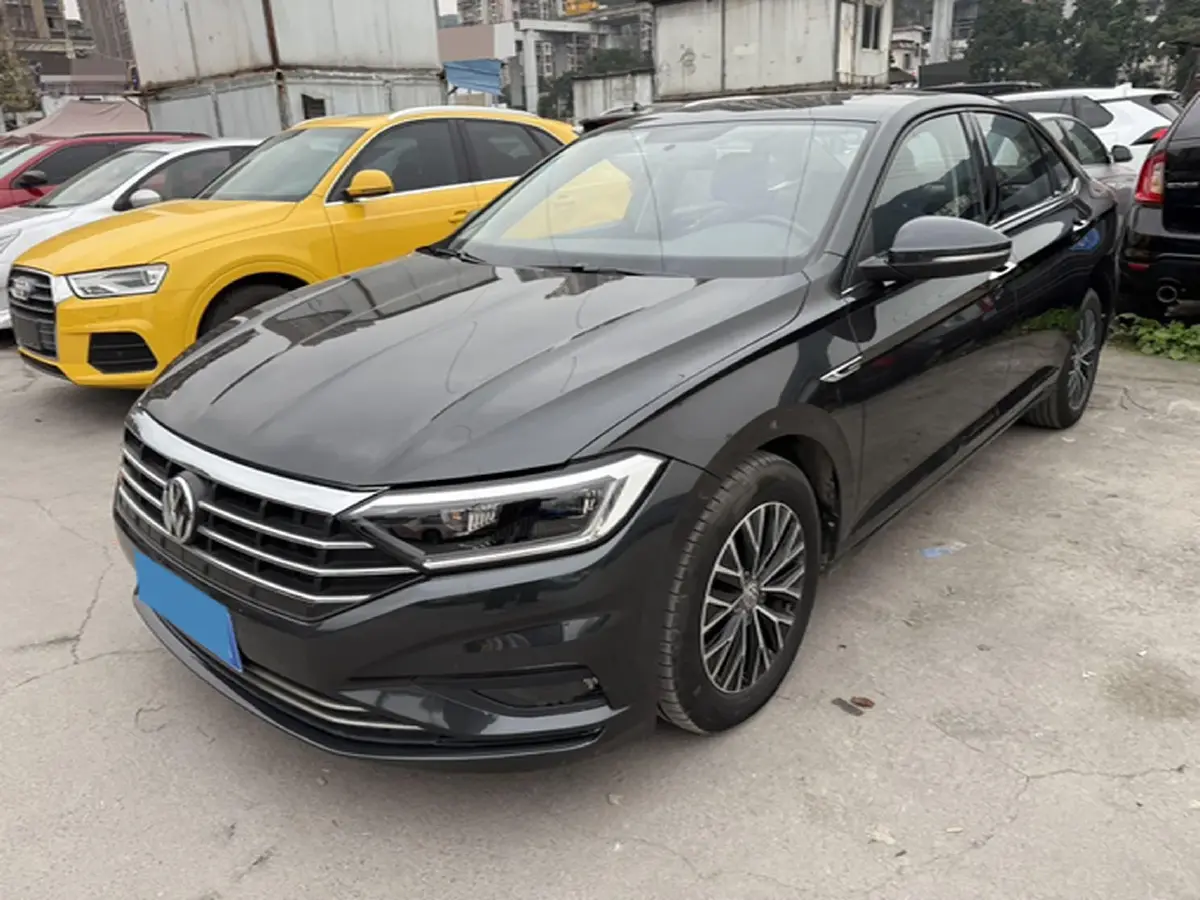 2020 Volkswagen Sagitar 1.4T 150HP L4 7DCT