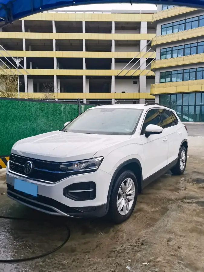 2019 Volkswagen Tharu 1.4T 150HP L4 7DCT