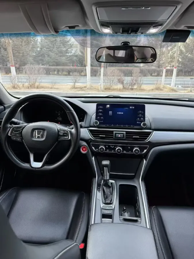 2019 Honda Inspire 1.5T 194HP L4 CVT,autocango,china used car exporter,china ev exporter,chinese used car exporter,chinese used ev exporter