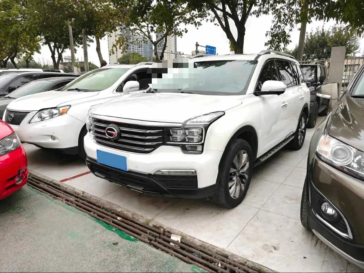 2017 GAC Trumpchi GS8 2.0T 201HP L4 6AT
