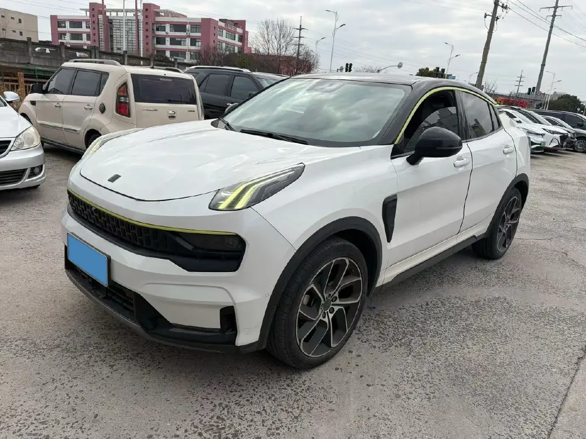2020 LYNK&CO 05 2.0T 254HP L4 8AT