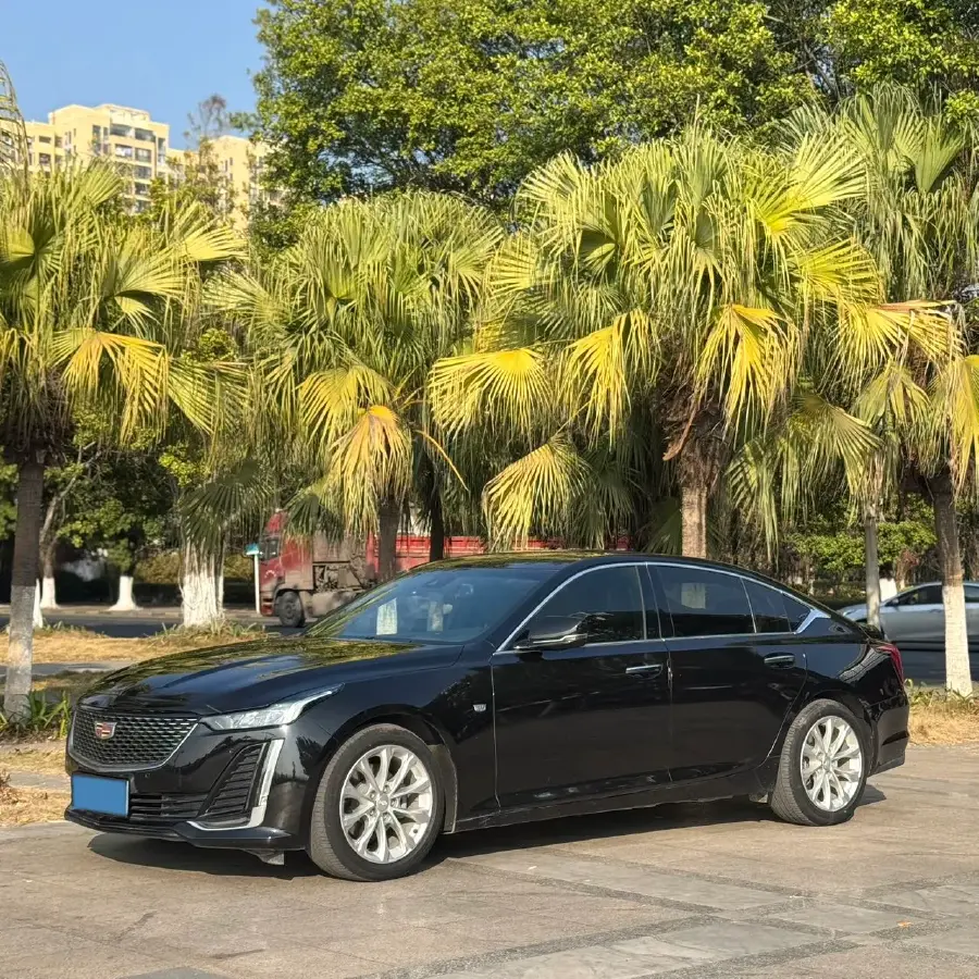 2021 Cadillac CT5 2.0T 237HP L4 10AT