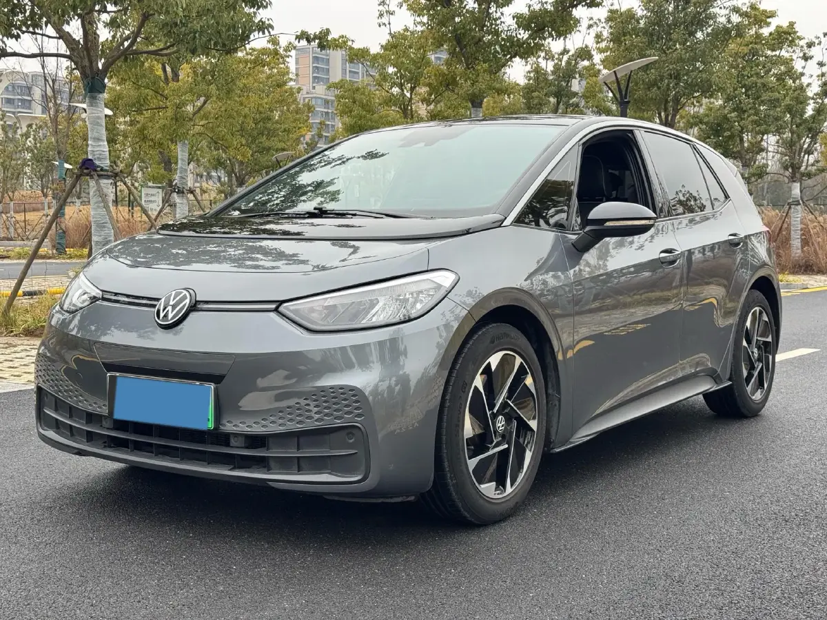 2024 Volkswagen ID.3 BEV 52.8KWH