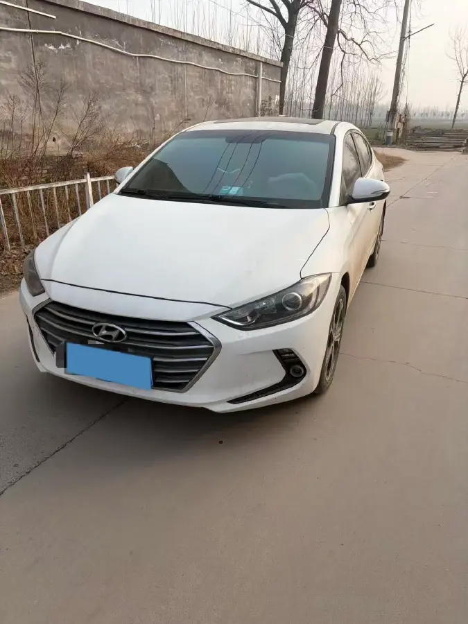 2018 Hyundai Elantra 1.4T 130HP L4 7DCT