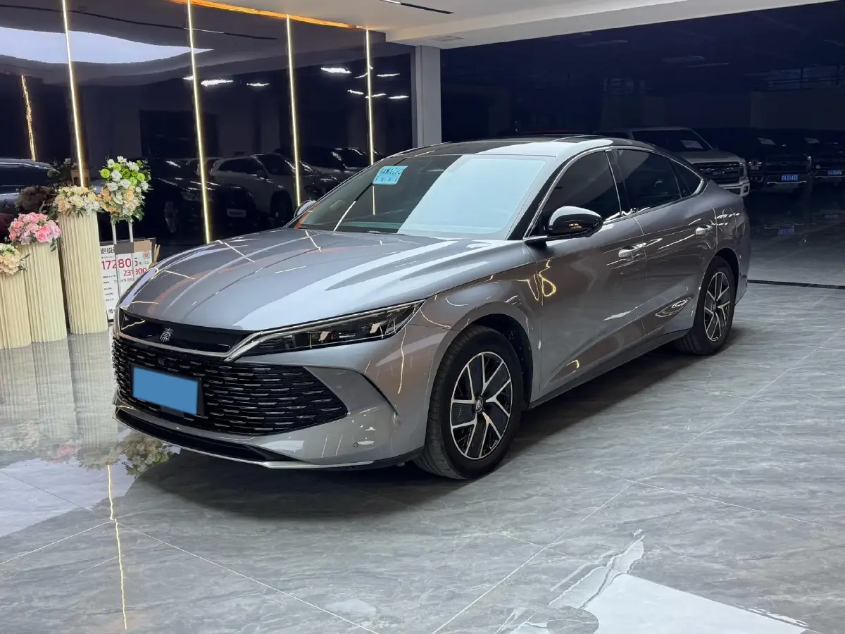 2024 BYD QinL 1.5L 101HP L4 E-CVT PHEV 15.87KWH