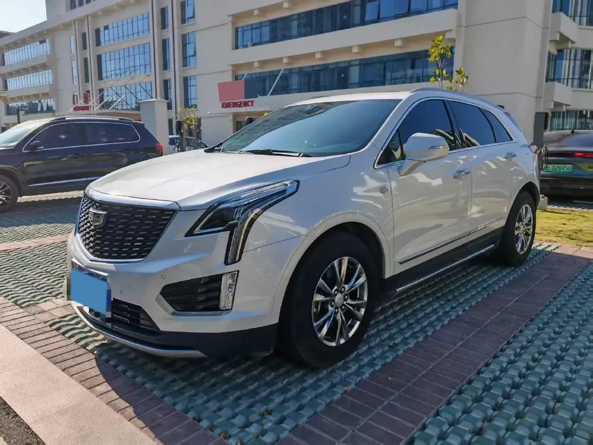 2020 Cadillac XT5 2.0T 237HP L4 9AT