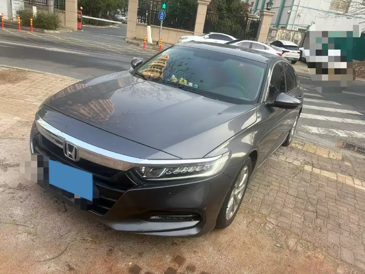 2018 Honda Accord 1.5T 194HP L4 CVT