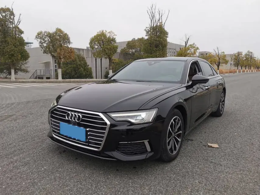 2021 Audi A6L 2.0T 190HP L4 7DCT